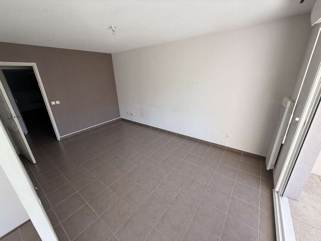 Appartement à LE CRES