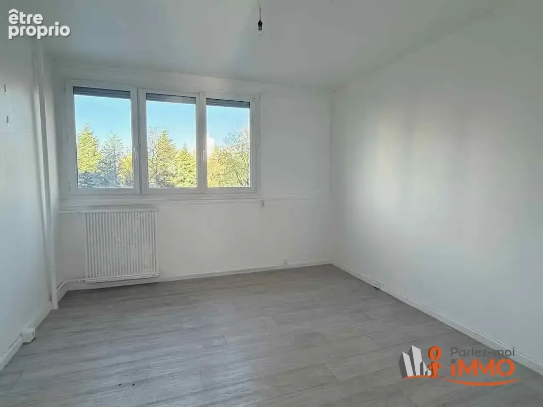 Appartement 4 pièces 81 m² à vendre à Saint-Etienne (42100) - photo 6