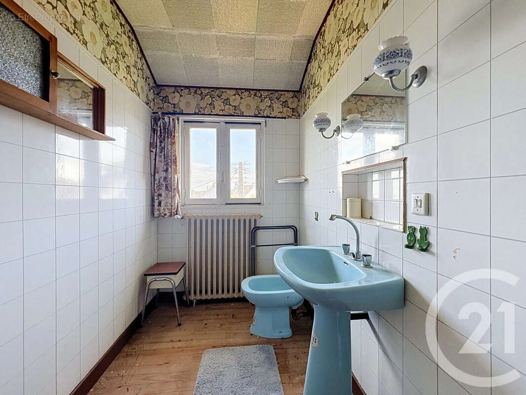 Maison 122 m² à Saint-Quay-Perros  - photo 8