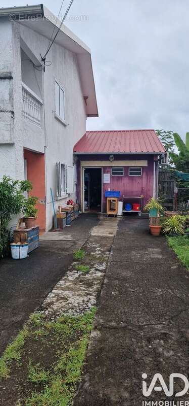 Photo 2 - Maison à SAINT-BENOIT