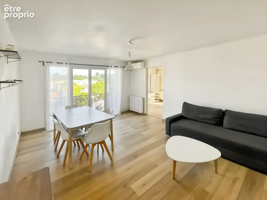 A vendre appartement T3 de 63 m² avec 2 balcons secteur la Pounche 13190 Allauch - photo 2