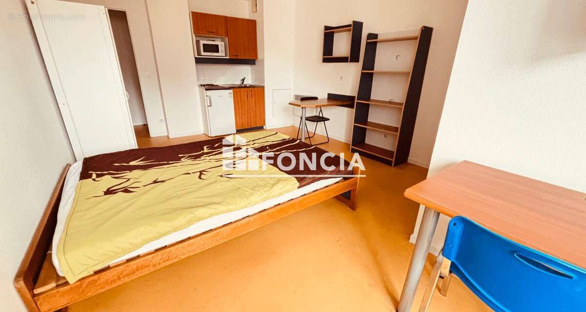 Appartement à FONTAINE