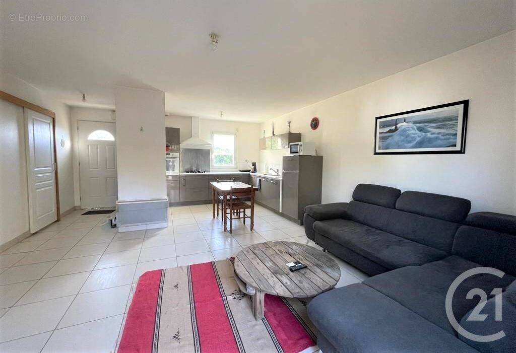 Maison à SAINT-ANDRE-DE-CUBZAC