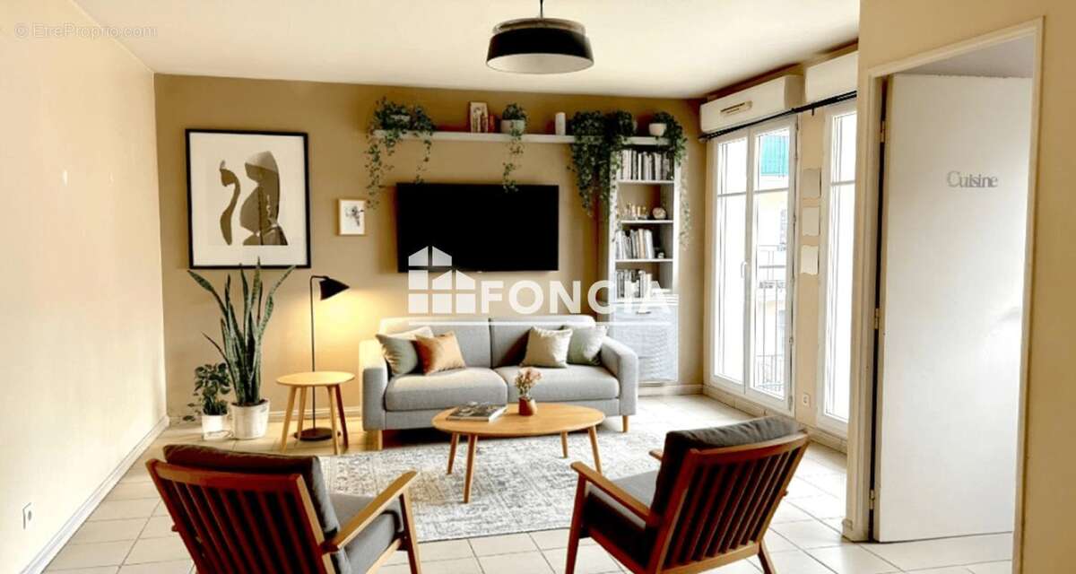 Appartement à BUSSY-SAINT-GEORGES