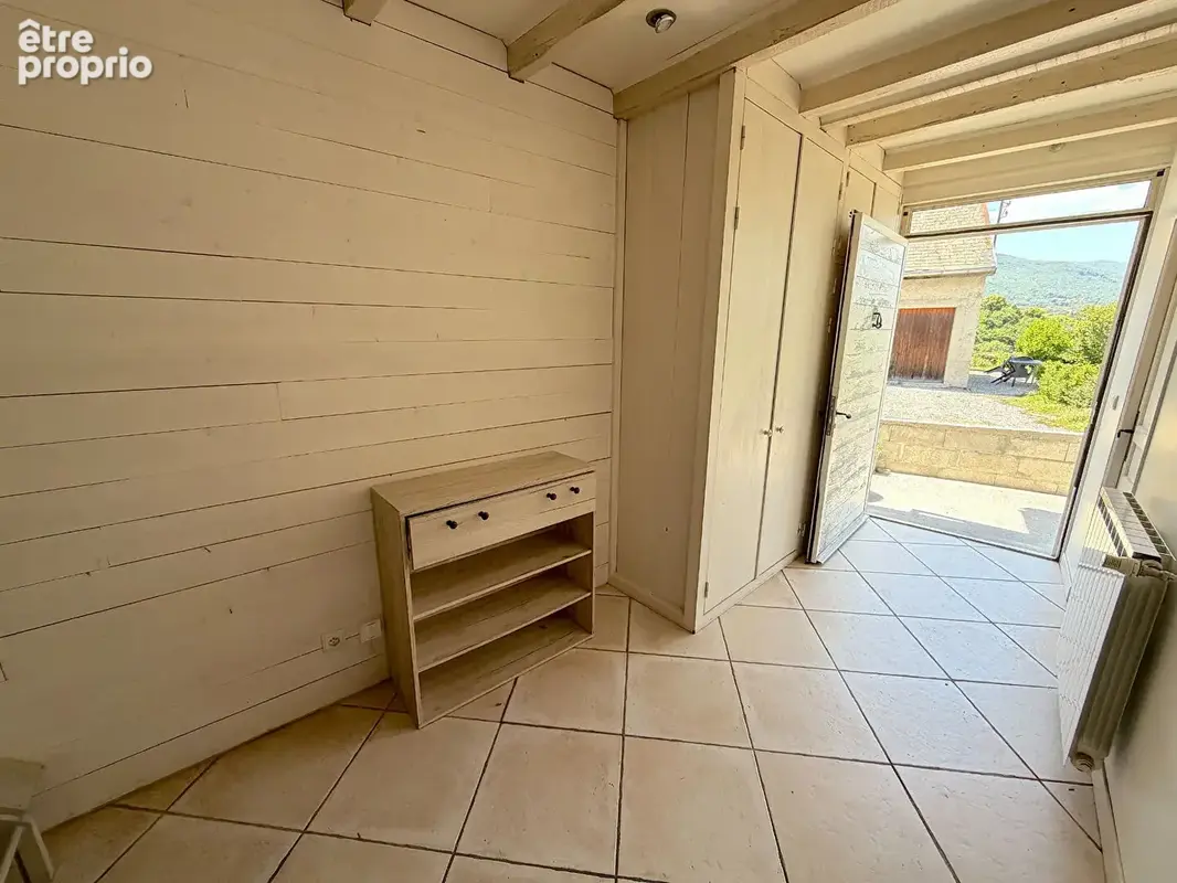 Jolie maison de village 192 m² avec jardin et vue Rhône - photo 12