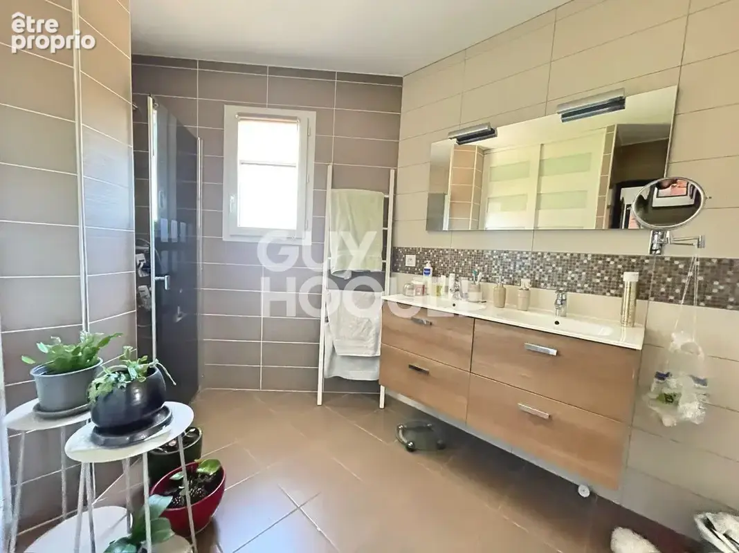 POLLESTRES, Maison 125 m², 3 Faces, 4 chambres, piscine, garage - photo 15
