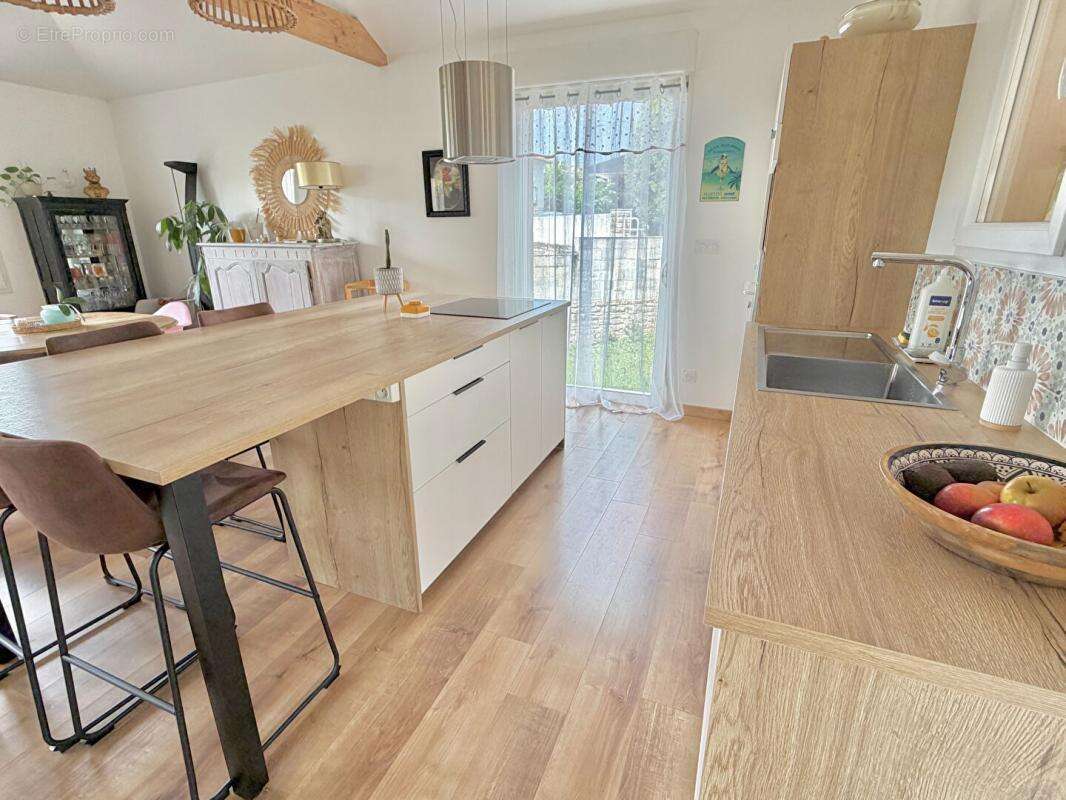 Cahors - Maison 4 pièces rénovée avec commerces accessibles à pied - photo 6