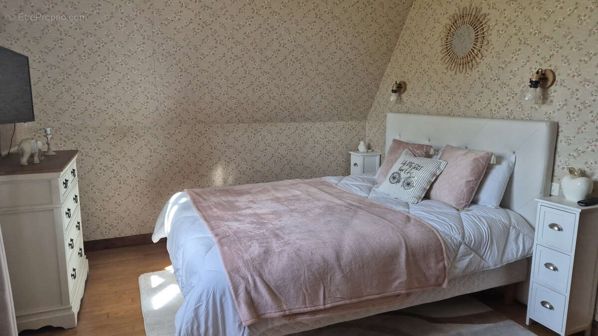 Maison à SAINT-CYPRIEN