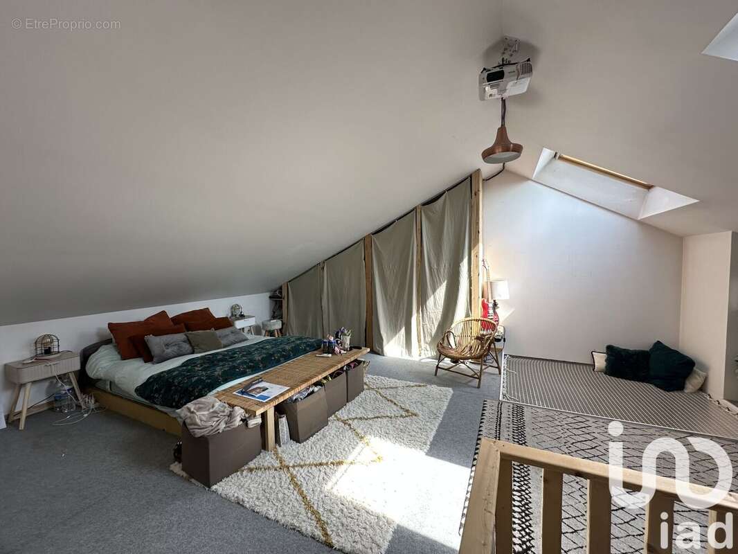 Maison 134 m² à Issoudun  - photo 9