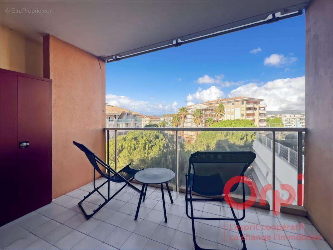 Appartement à FREJUS