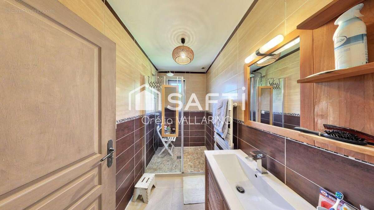 Photo 4 - Appartement à AMBARES-ET-LAGRAVE