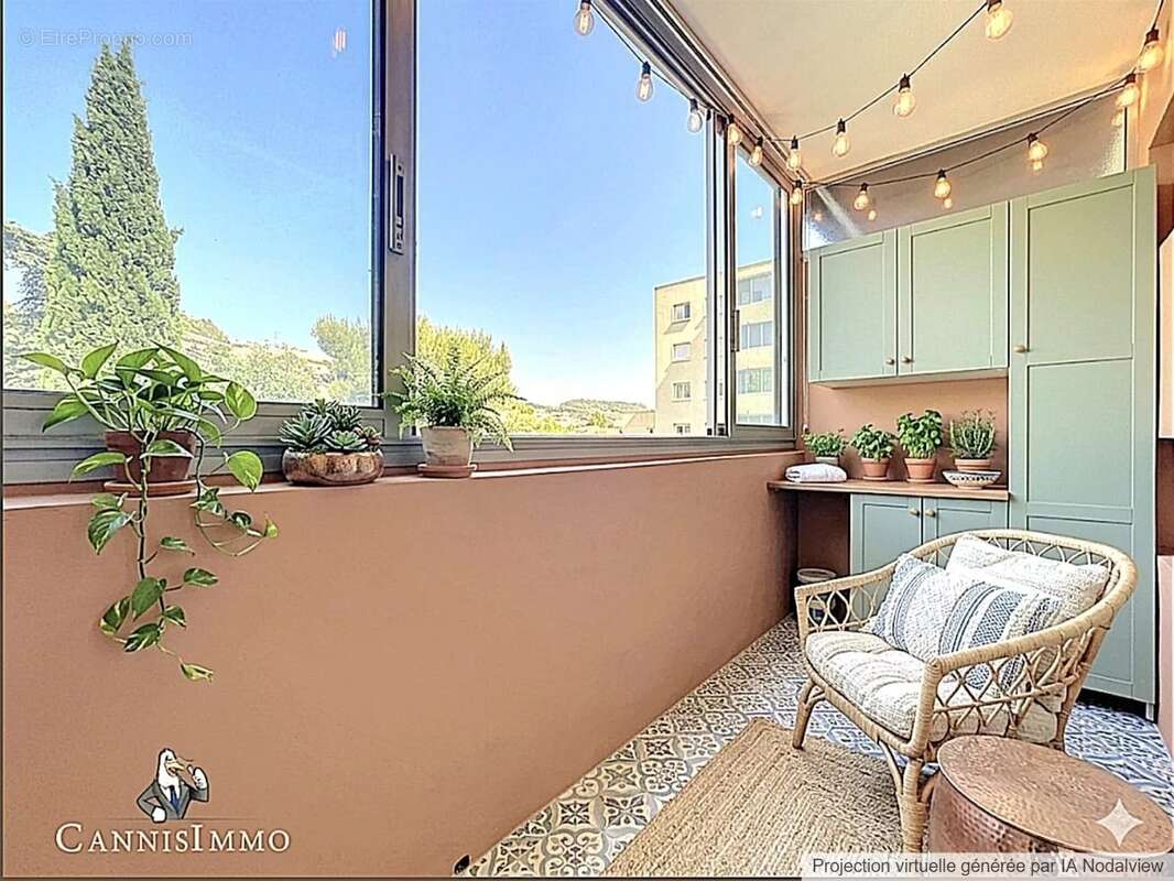 Appartement à LE CANNET