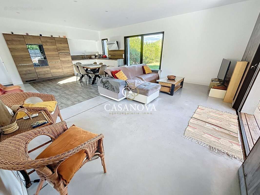 Maison à CLERMONT-L'HERAULT