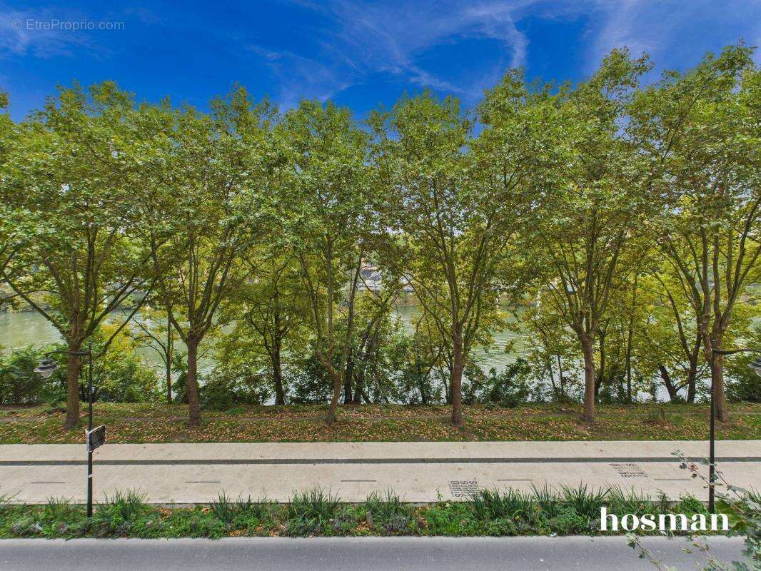 Appartement à L'ILE-SAINT-DENIS