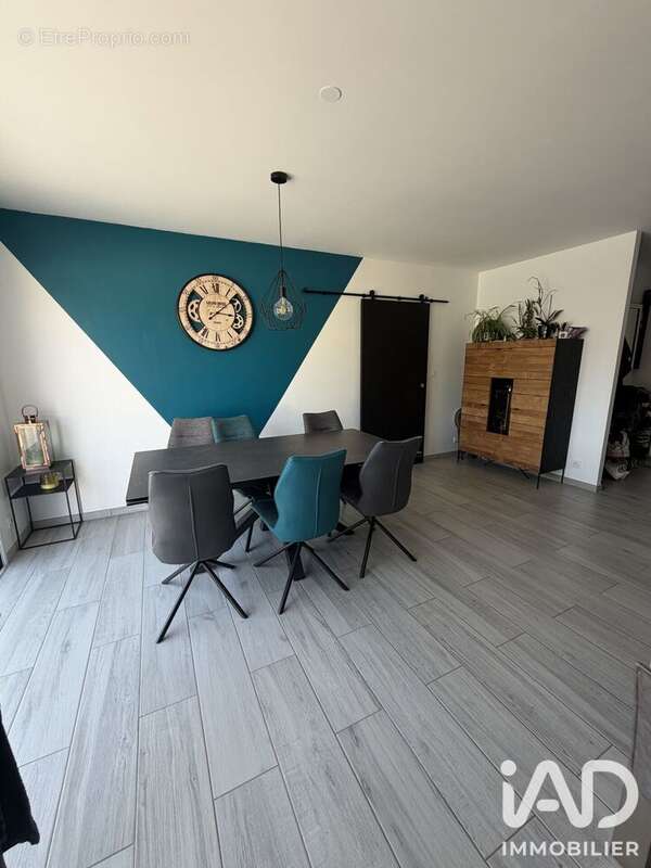 Maison 136 m² à Saint-Medard-D'aunis  - photo 3