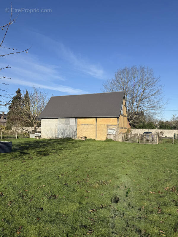 Maison à SAINT-HILAIRE-DU-HARCOUET