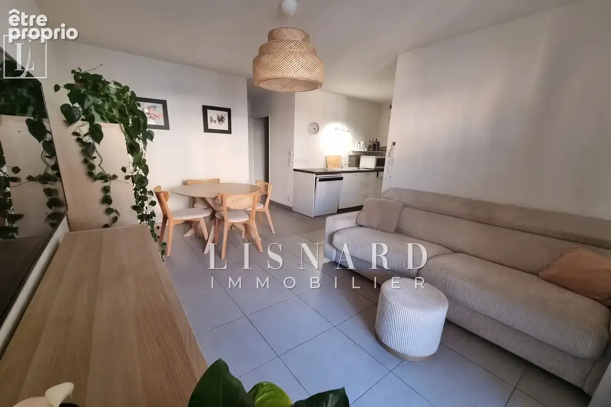 Appartement 2 pièces 42 m² à vendre à Vallauris (06220) - photo 3