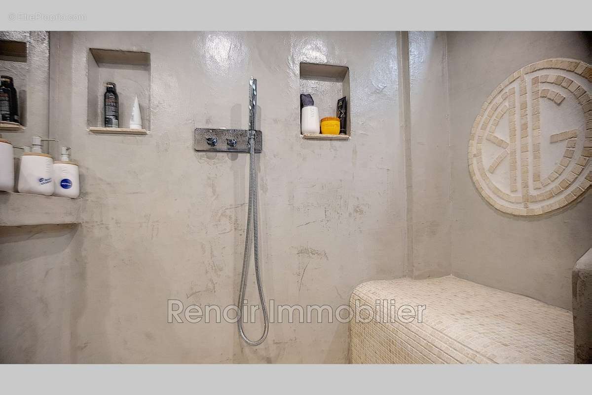 Appartement à CAGNES-SUR-MER