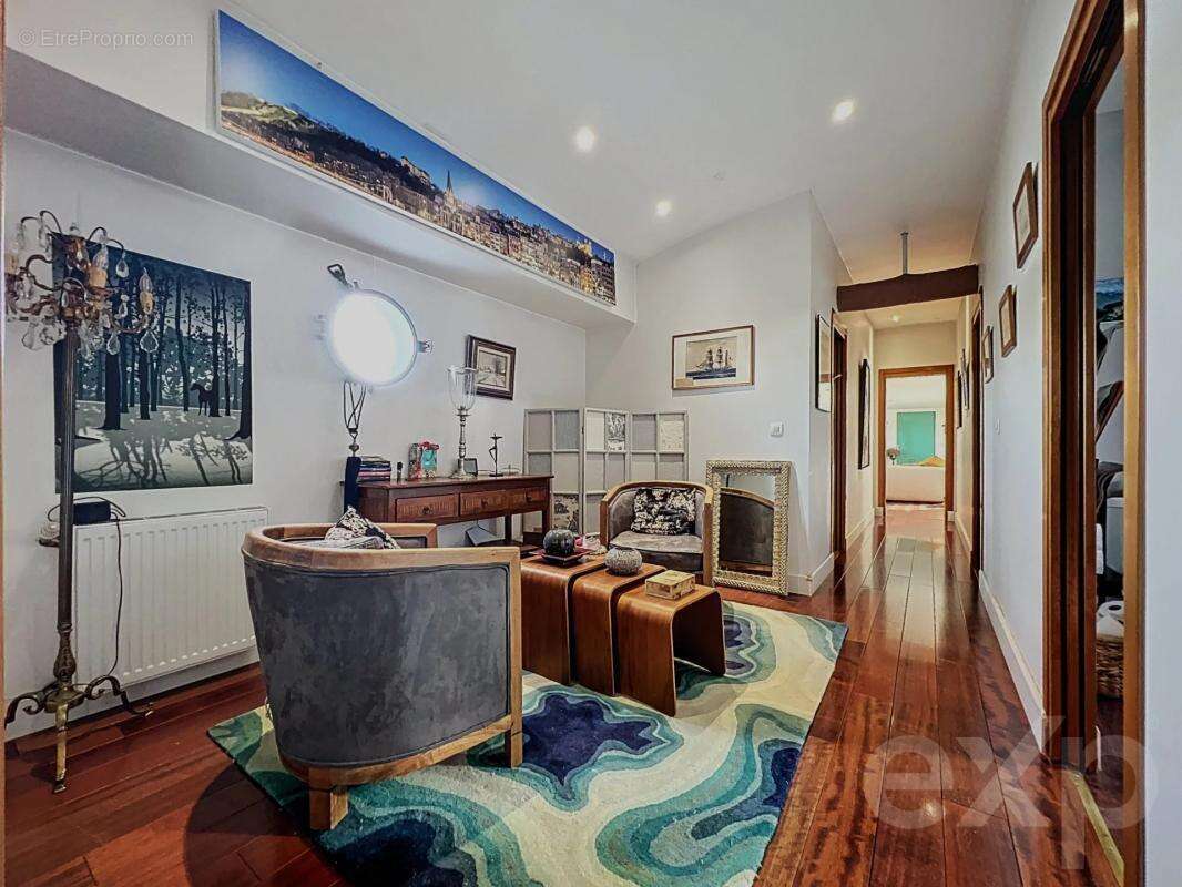 Maison à SAINT-GERMAIN-AU-MONT-D&#039;OR