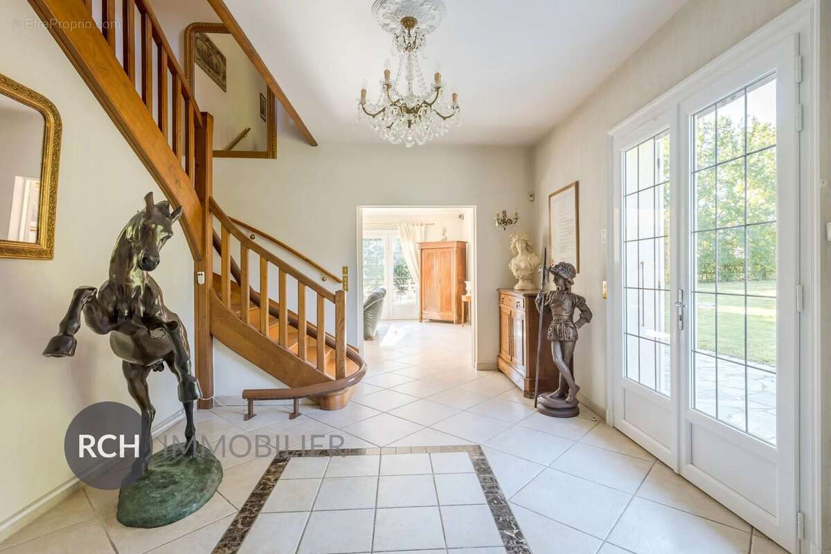 Maison à MONTFORT-L'AMAURY