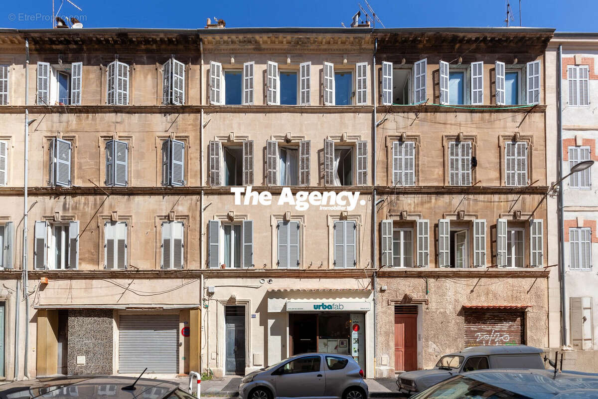 Appartement à MARSEILLE-7E
