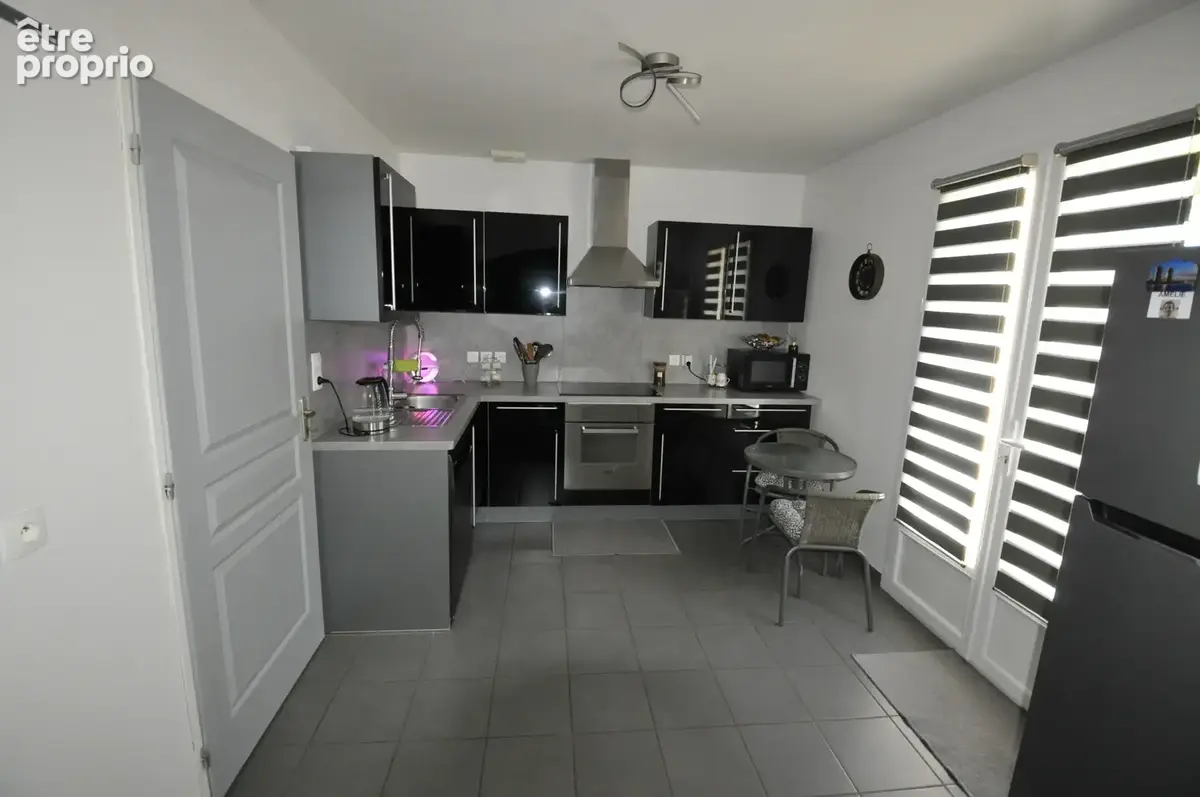 Maison de plain pieds de 2007 centre bourg de BOISSEUIL, 107m2 habitable - photo 4