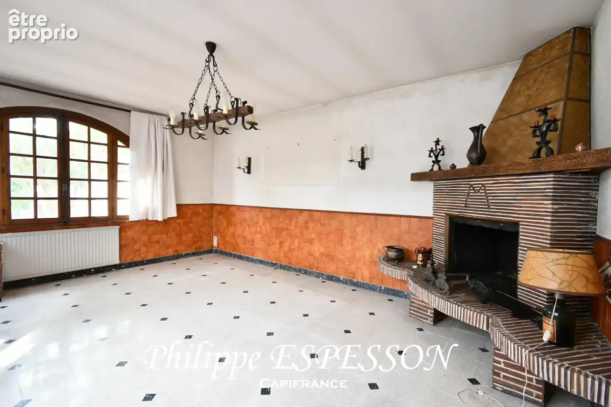 Ensemble immobilier divisible au cœur de marmande – 2 maisons + 970 m² de bâtiments + terrain de 2 557 m² - photo 9