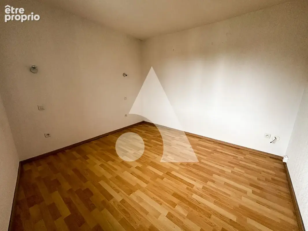 Charmant duplex 4 pièces au coeur de Châtillon-en-Michaille ? 76 m² - photo 3