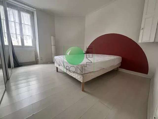 Appartement à LA FERTE-ALAIS