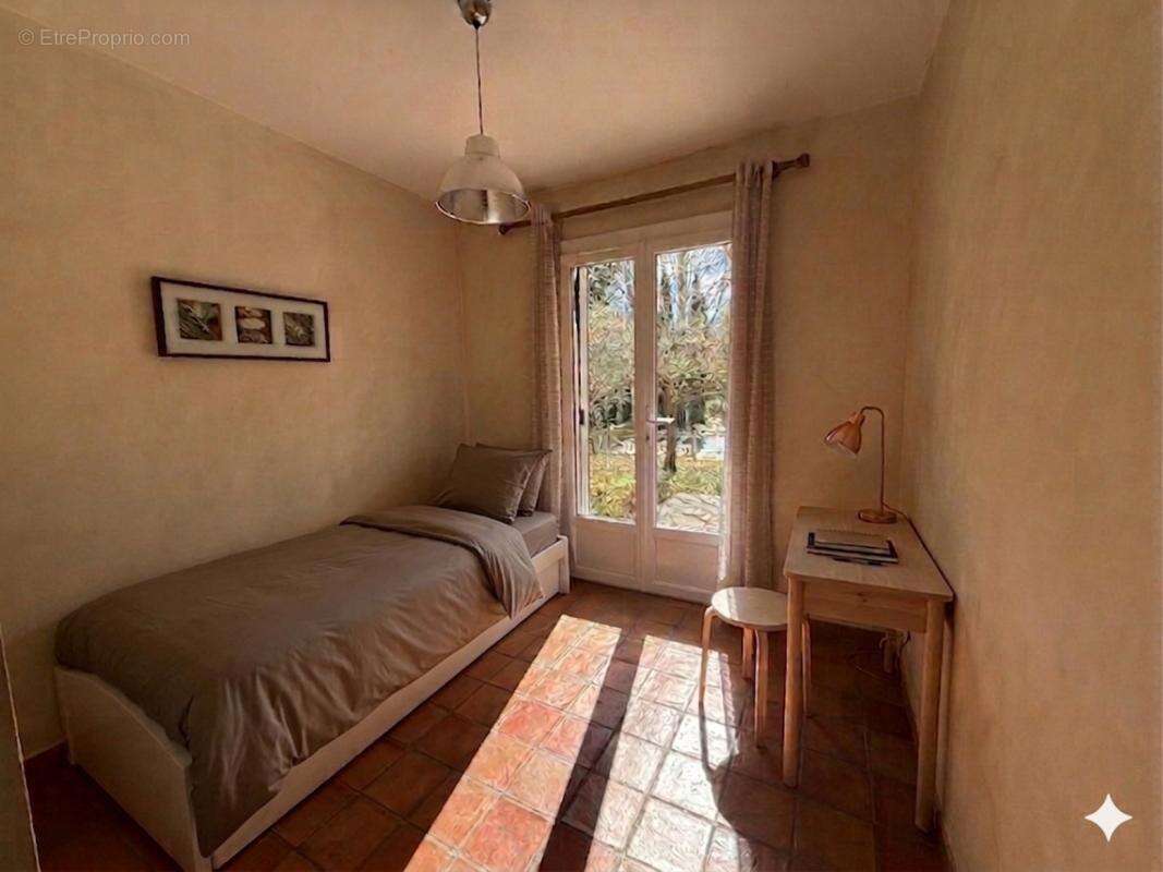 Maison à SAINT-MAXIMIN-LA-SAINTE-BAUME