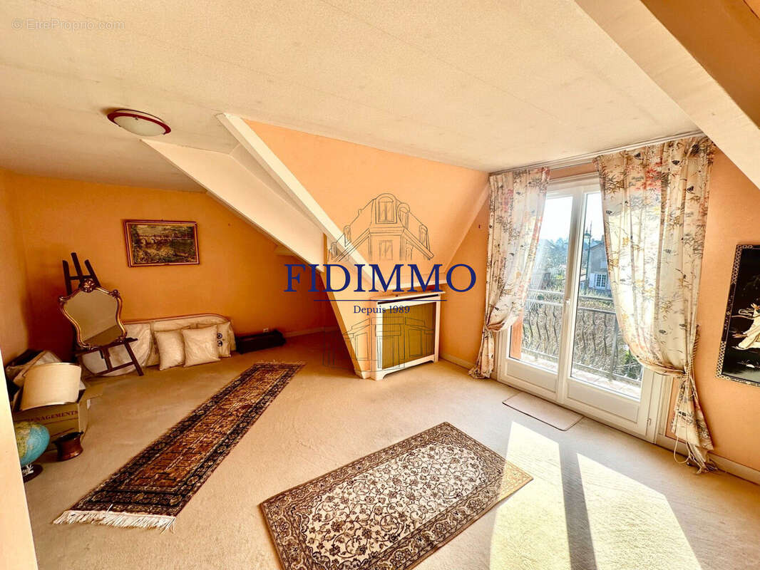 Maison à ORMESSON-SUR-MARNE