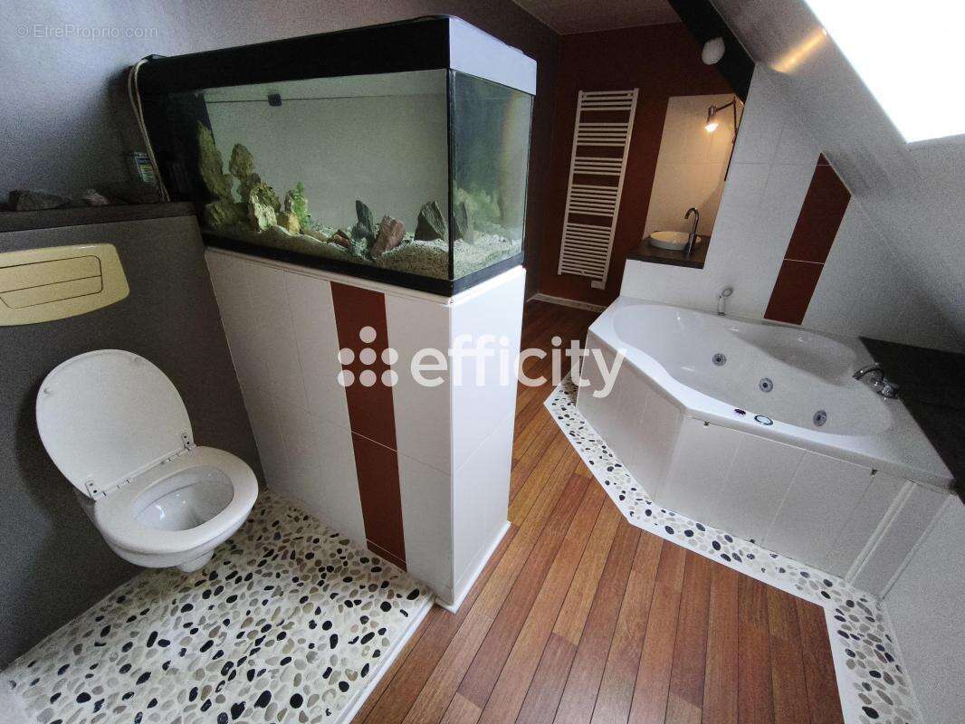 Maison 186 m² à Iffendic  - photo 17