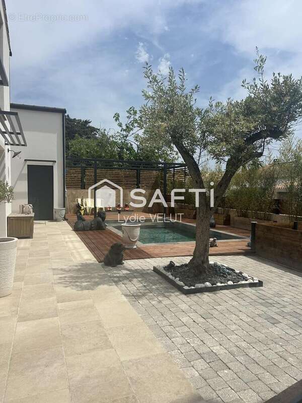 Photo 2 - Maison à PELISSANNE