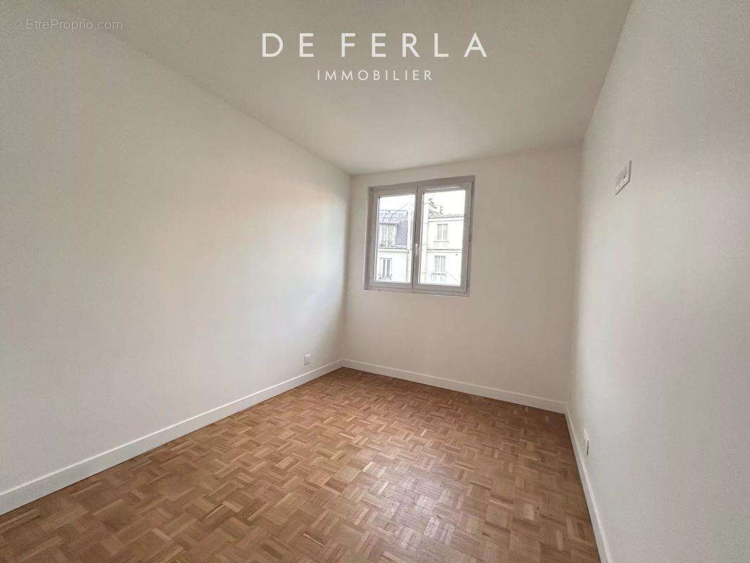 Appartement à PARIS-15E