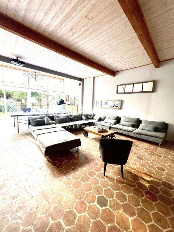 Maison à PERCENEIGE