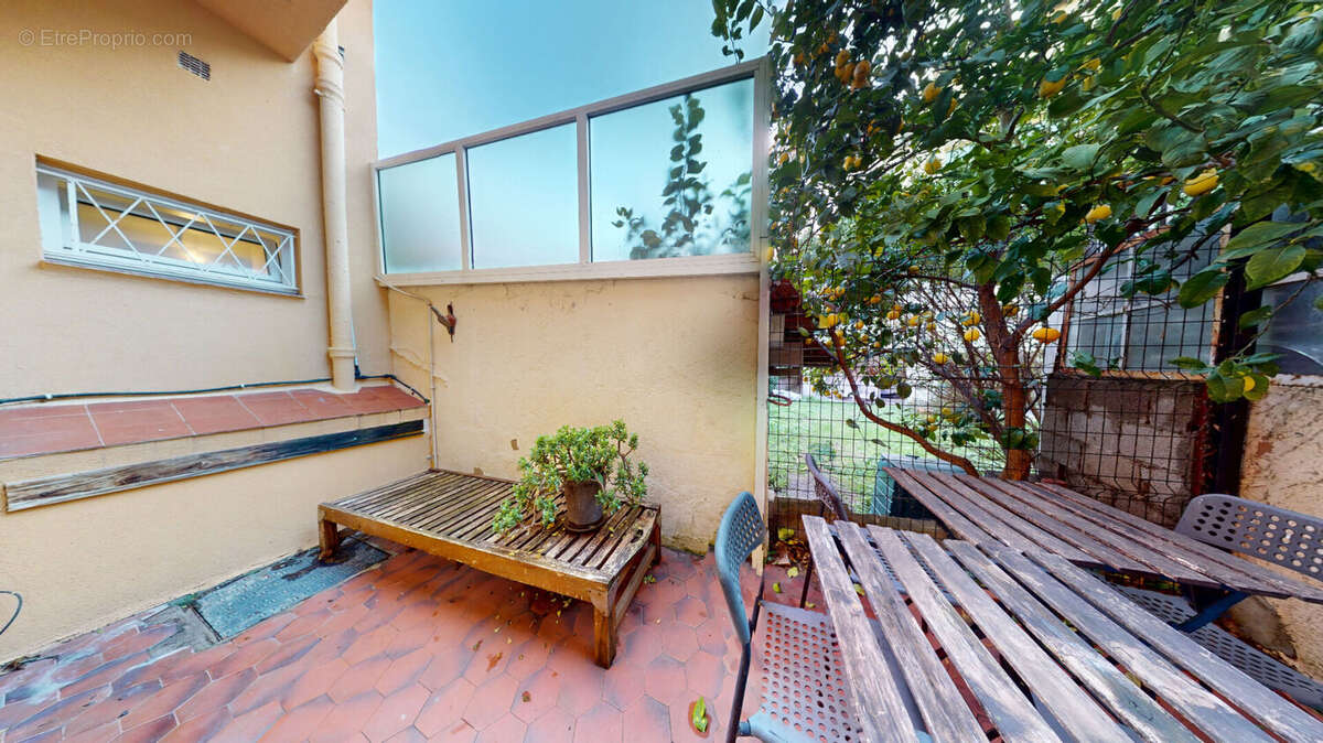 Appartement à SAINT-RAPHAEL