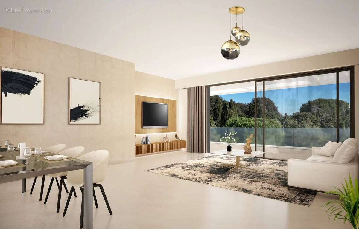 Appartement à LA TURBIE