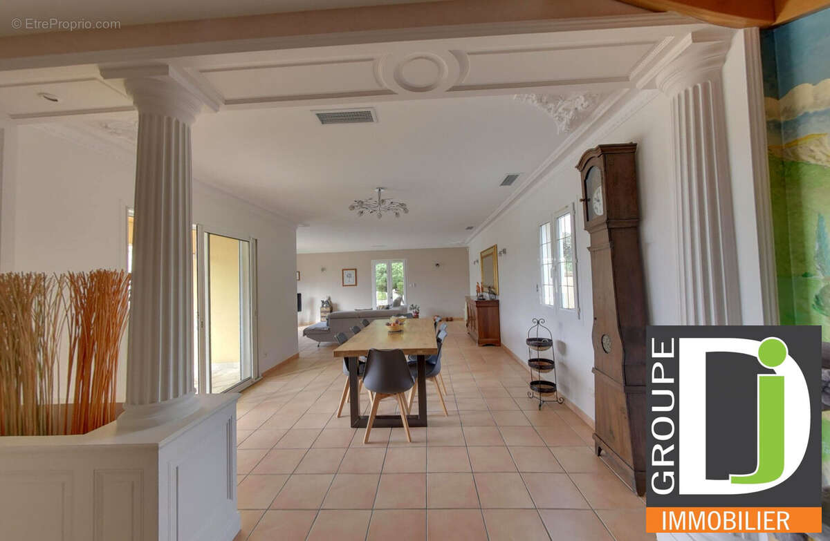 Maison à PORTES-LES-VALENCE