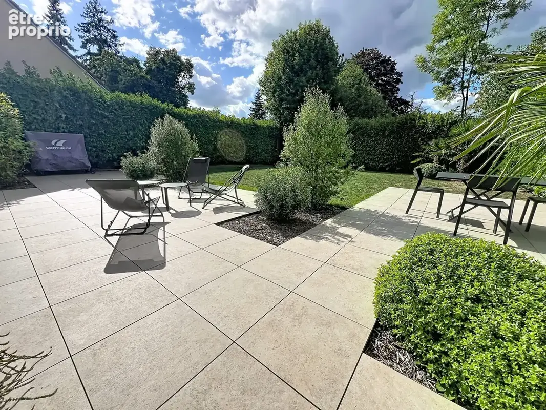 Maison 7 pièces 184 m² à vendre à La Celle-Saint-Cloud (78170) - photo 3
