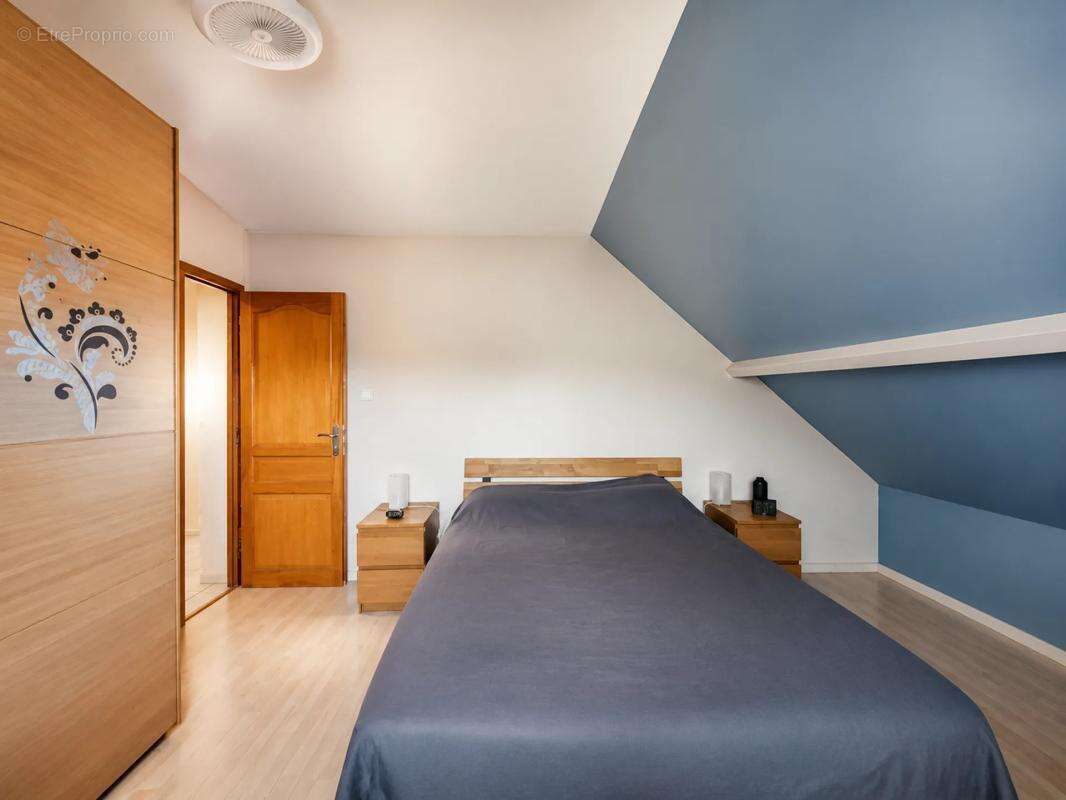 Maison de 196 m² à Saint-Martin-d'Ablois - photo 8