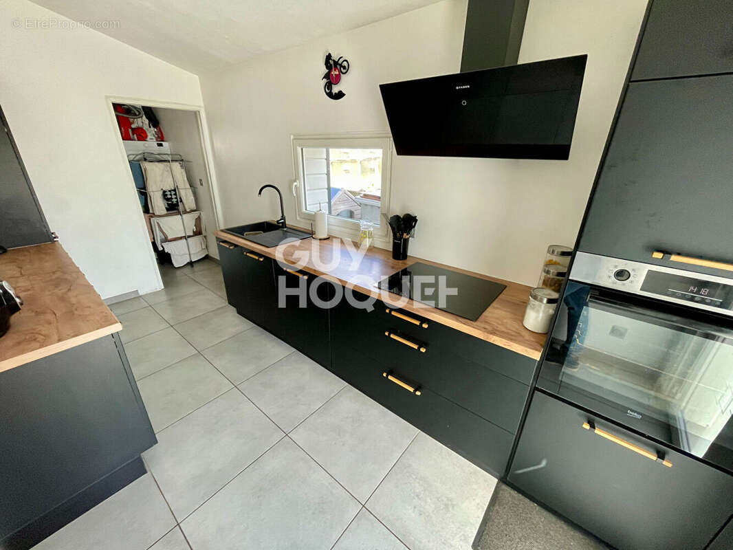 Maison à SAINT-GUINOUX