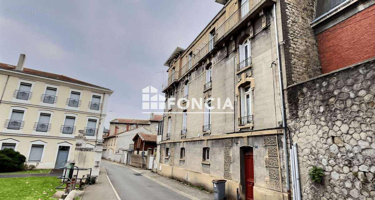 Appartement à FIRMINY