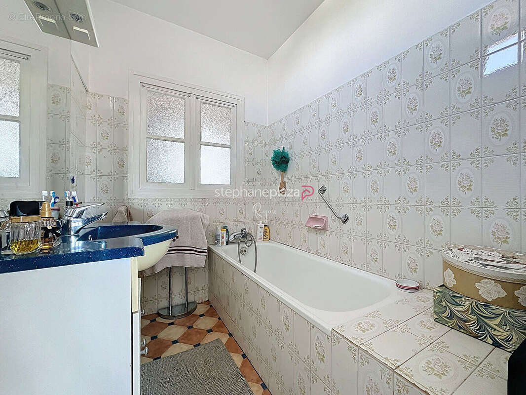 Maison à SAINT-SULPICE-DE-ROYAN