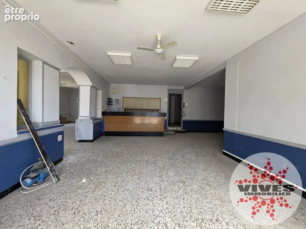 Immeuble mixte avec terrain constructible - photo 4