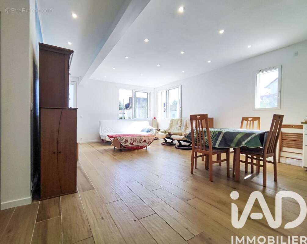 Photo 3 - Maison à ORSAY