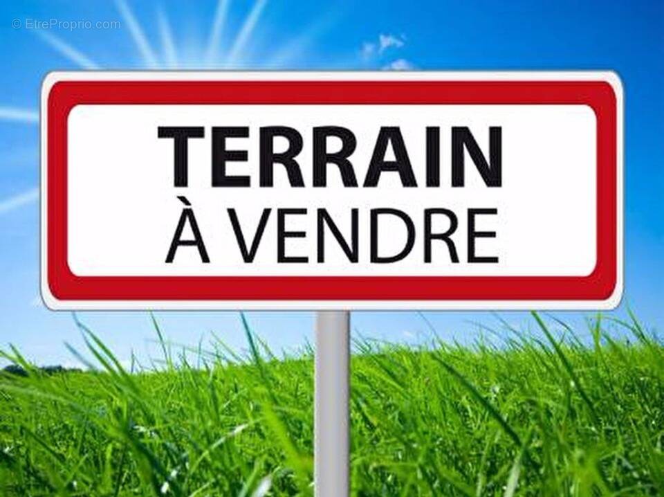 Terrain à VOULX