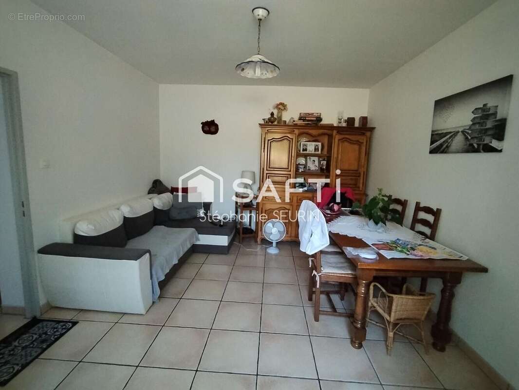 Maison 155 m² à Montlieu-La-Garde  - photo 3