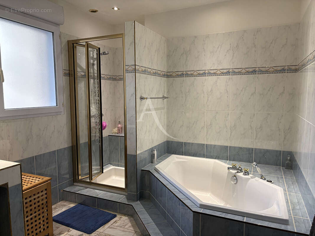 Maison à SAINTE-FLAIVE-DES-LOUPS