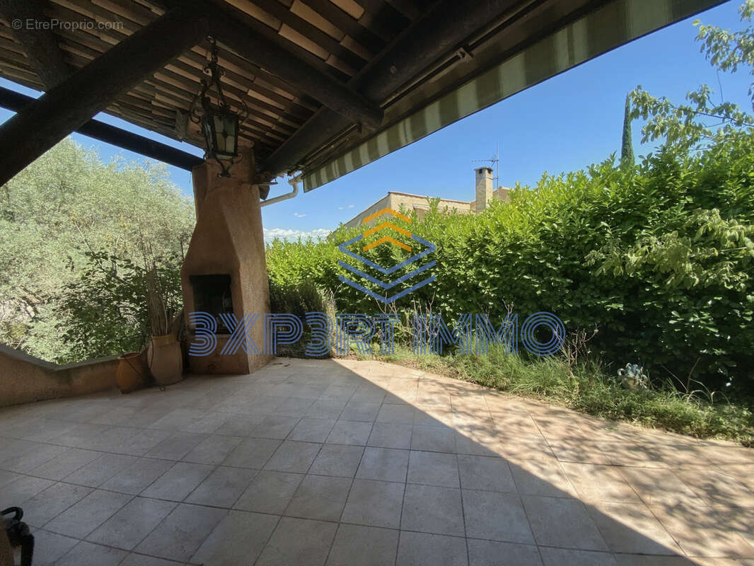 Maison à MANOSQUE