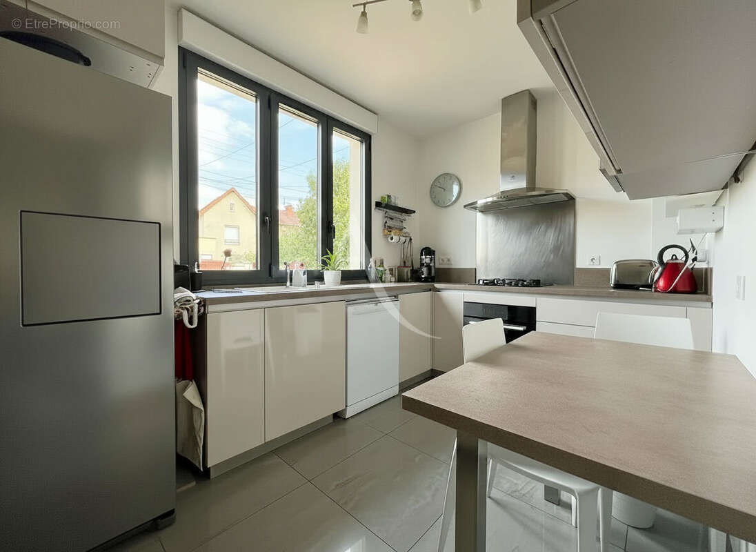 Maison Carrieres Sur Seine 100m² - photo 6